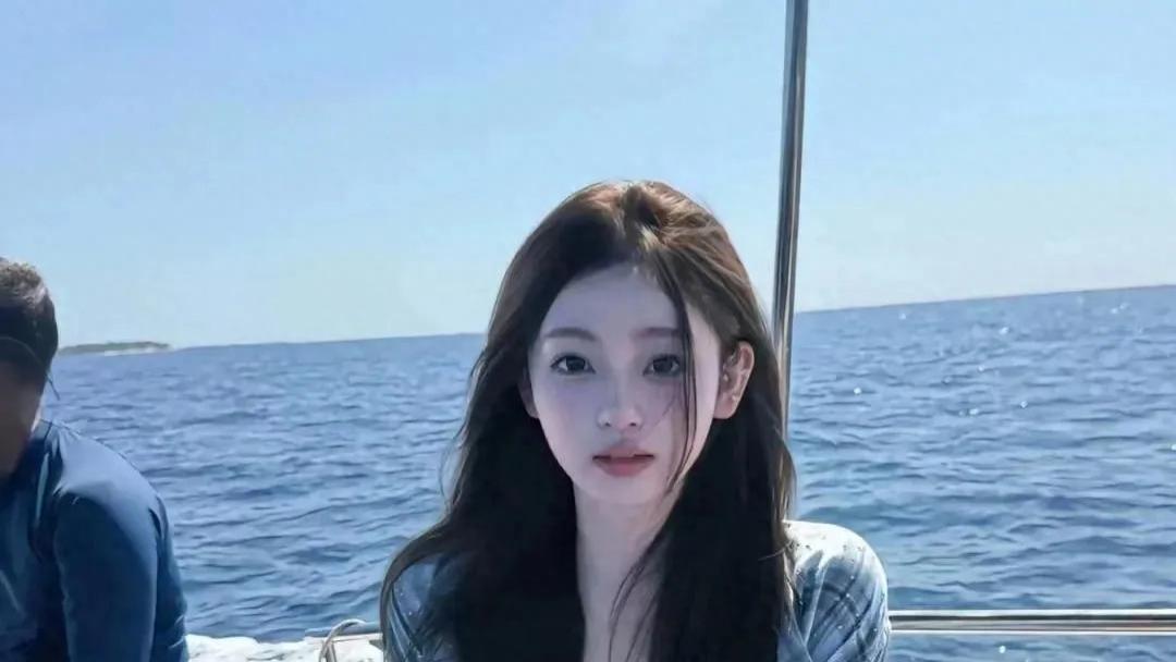 思聪与懒懒：马尔代夫浪漫之旅，定格爱的瞬间