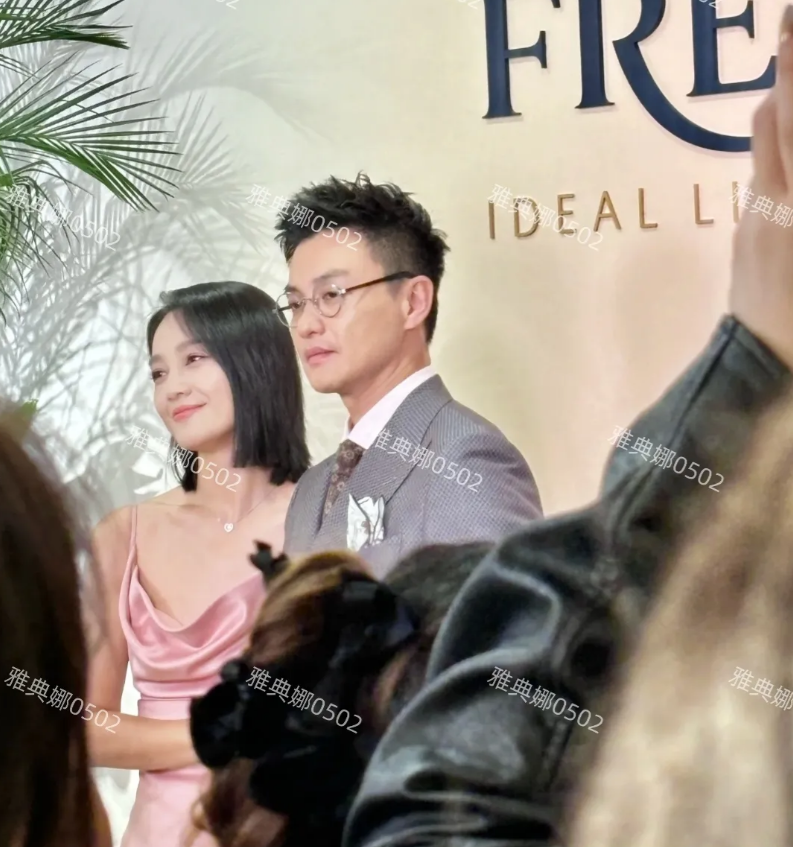 周一围是不是不爱朱丹？为啥总整这死出!
感觉他的肢体语言很抗拒朱丹，不管朱丹如何