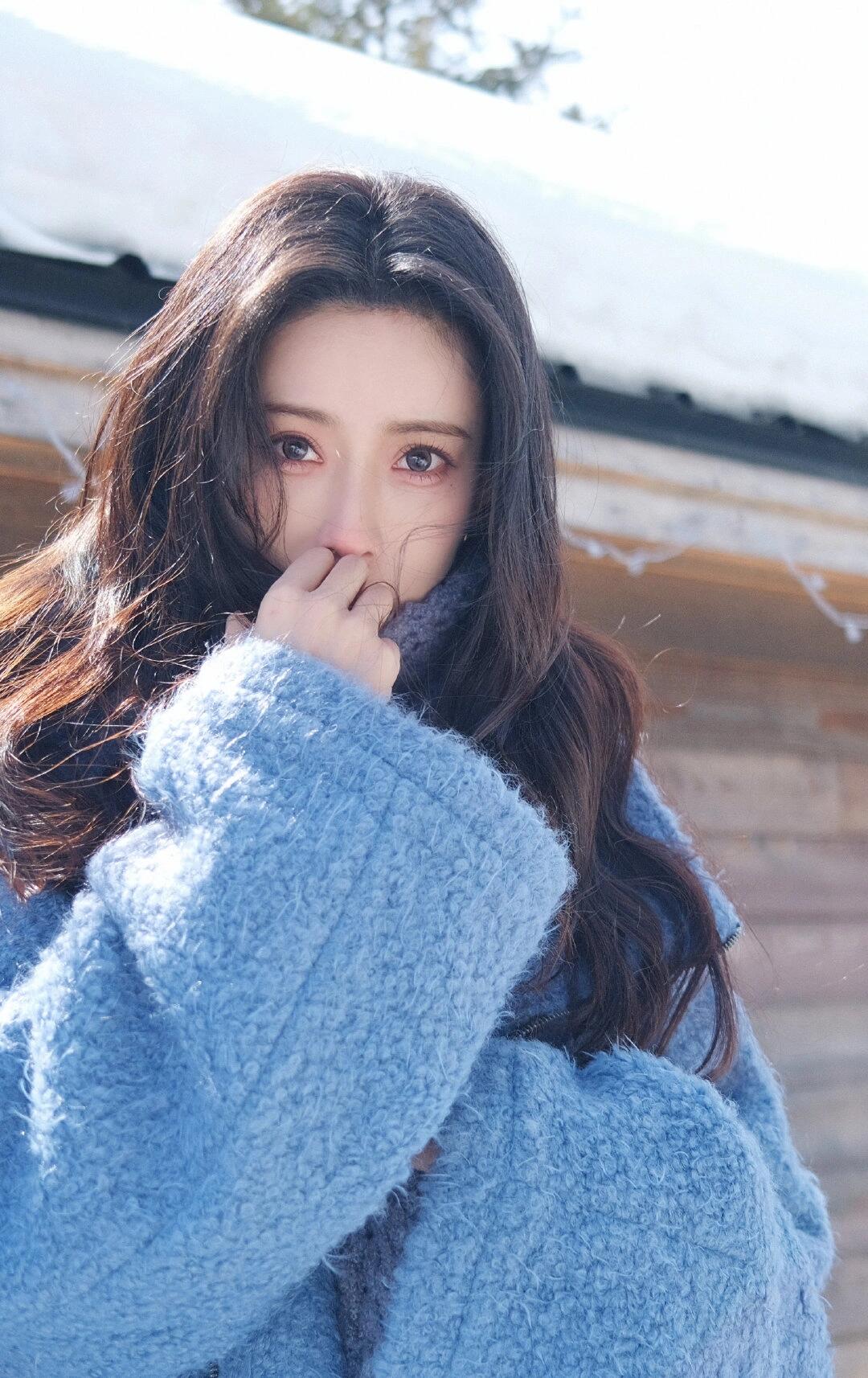 沈月镜头下的孟子义