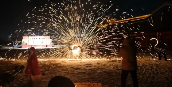 要素起诉状
经过实践被证明
不仅浪费纸张
还让人根本看不懂
还是之前一页或者两页