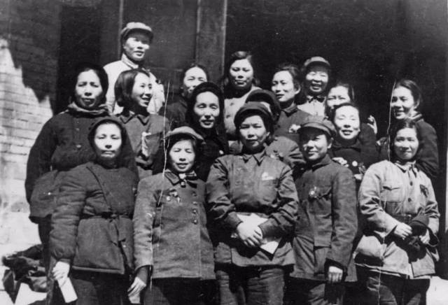 看看照片背后的故事