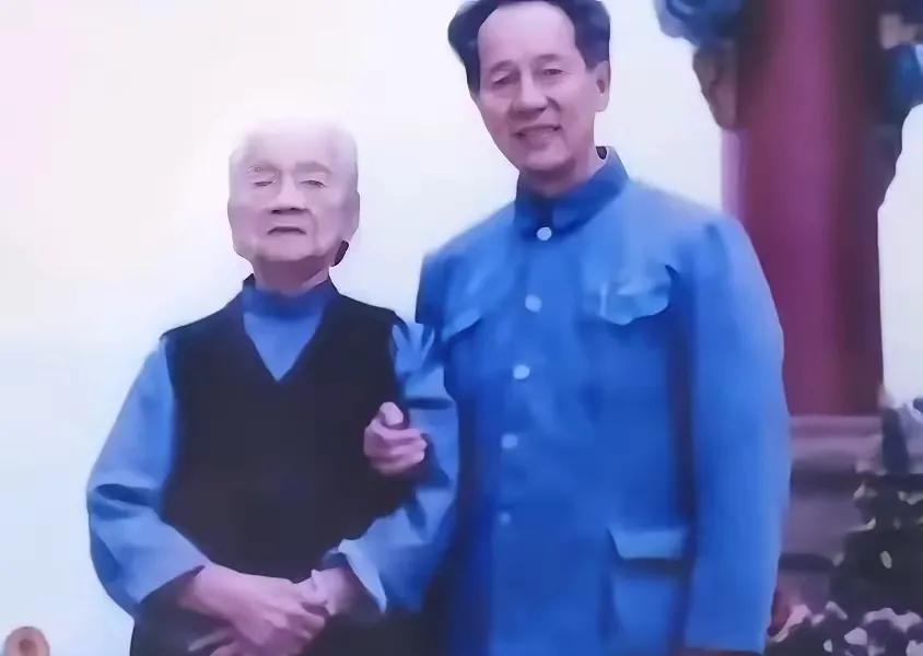 黄院士和他的母亲，听他讲“消失30年”对家人的愧疚，眼泪一直在流。忠孝不能两全，