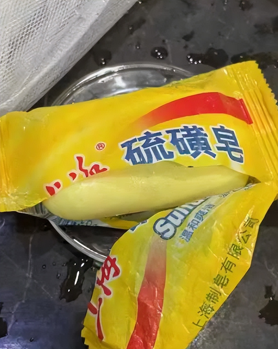 硫磺皂还可以洗头? 上海一女子坚持使用半年, 竟然发生这3大变化