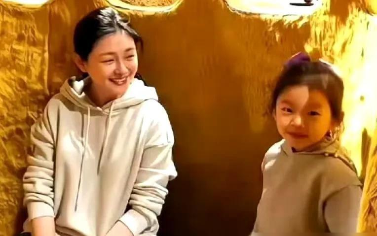 大 S 刚离世，汪小菲真的急不得！

据悉，汪小菲接下来要推掉所有的商业活动，专