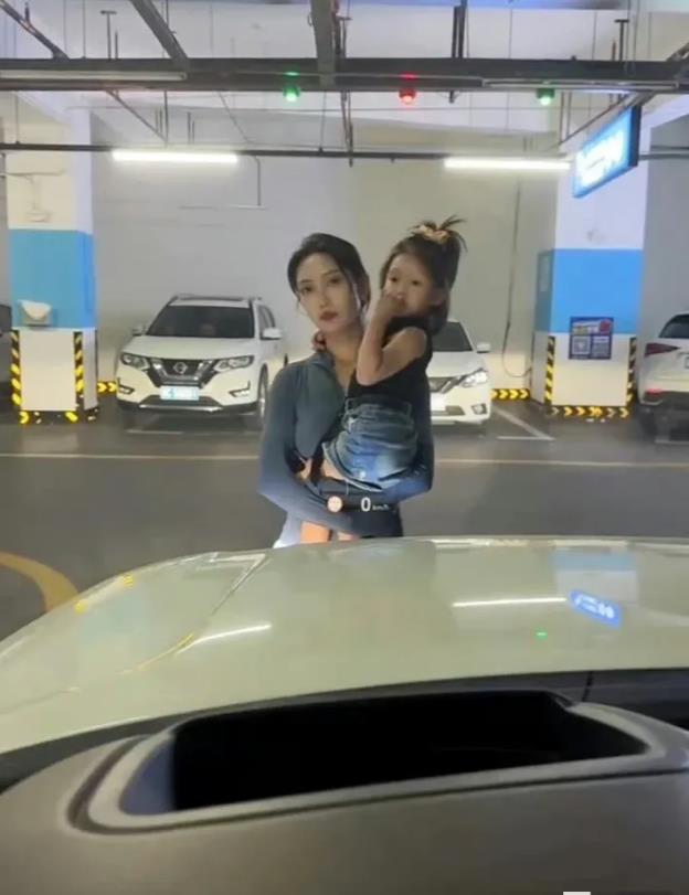 完了，洗脚回来被逮到了，该怎么保住这个家？