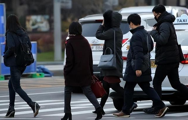 韩国人口变化，比日本还要糟糕。
2020年，韩国总人口5183.6万
2023年
