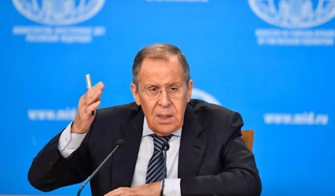 俄外长拉夫罗夫指出了结束俄乌冲突的关键所在，俄卫星通讯社7日消息，拉夫罗夫表示，