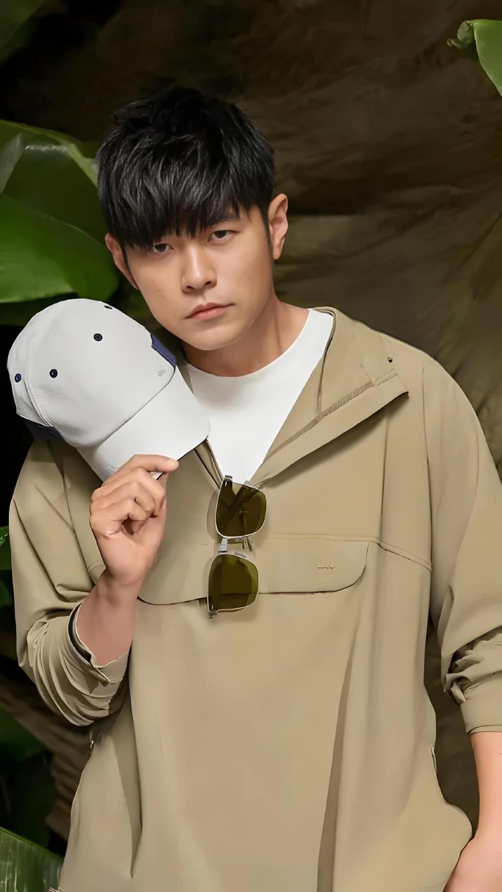 周杰伦，华语男歌手