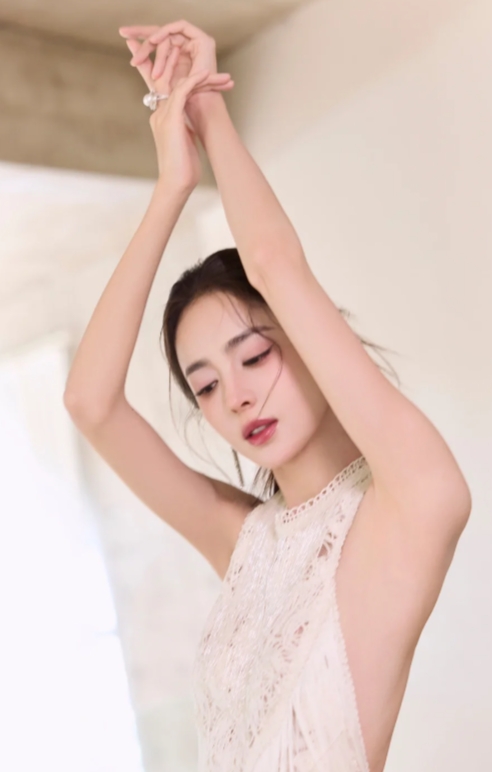 娜扎魅力迷人