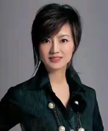 为嫁富豪抛弃撒贝宁，如今踏上不归路