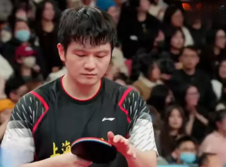 国乒教练组应该可以看出来了，现在男乒运动员中，最该重点培养的是樊振东！
在刚刚结