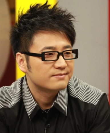 王铮亮：从成都走出的音乐才子