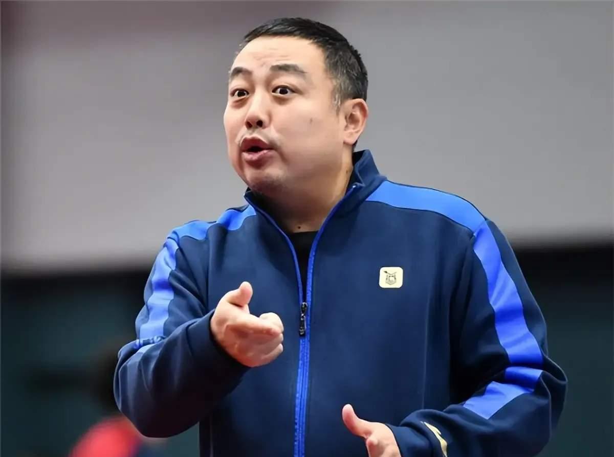 刘国梁不安排孙颖莎、王曼昱参加1月的两场比赛，这背后实则有着多重考量，且听我细细