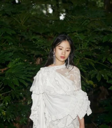 李梦：逐梦演艺圈的湖南女孩 