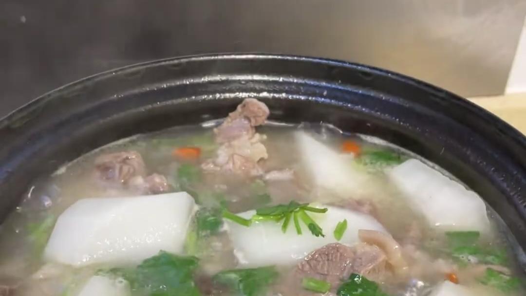 冬至暖心又暖味的萝卜炖羊肉教程来咯