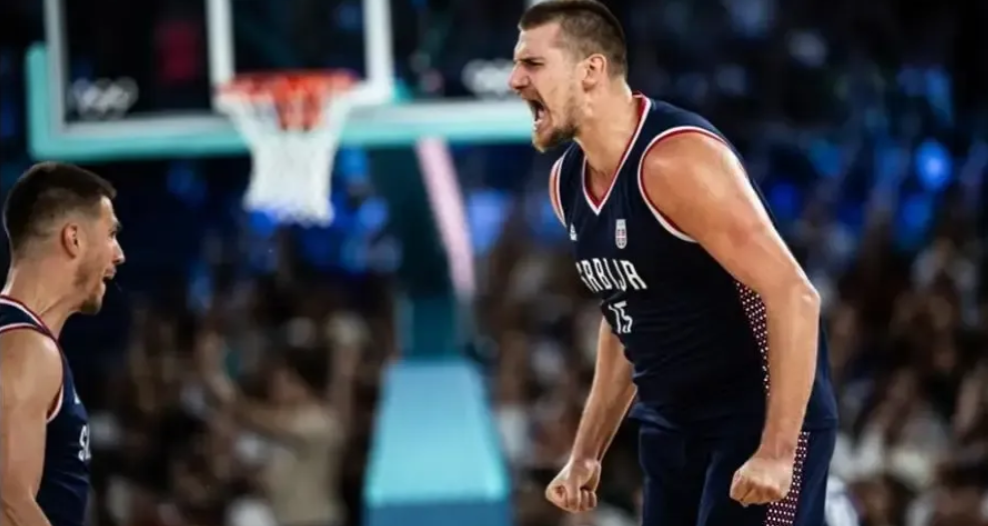 不可思议！8月24号的约基奇，爆出2个不可思议的新动态！

1、约基奇还没有返回