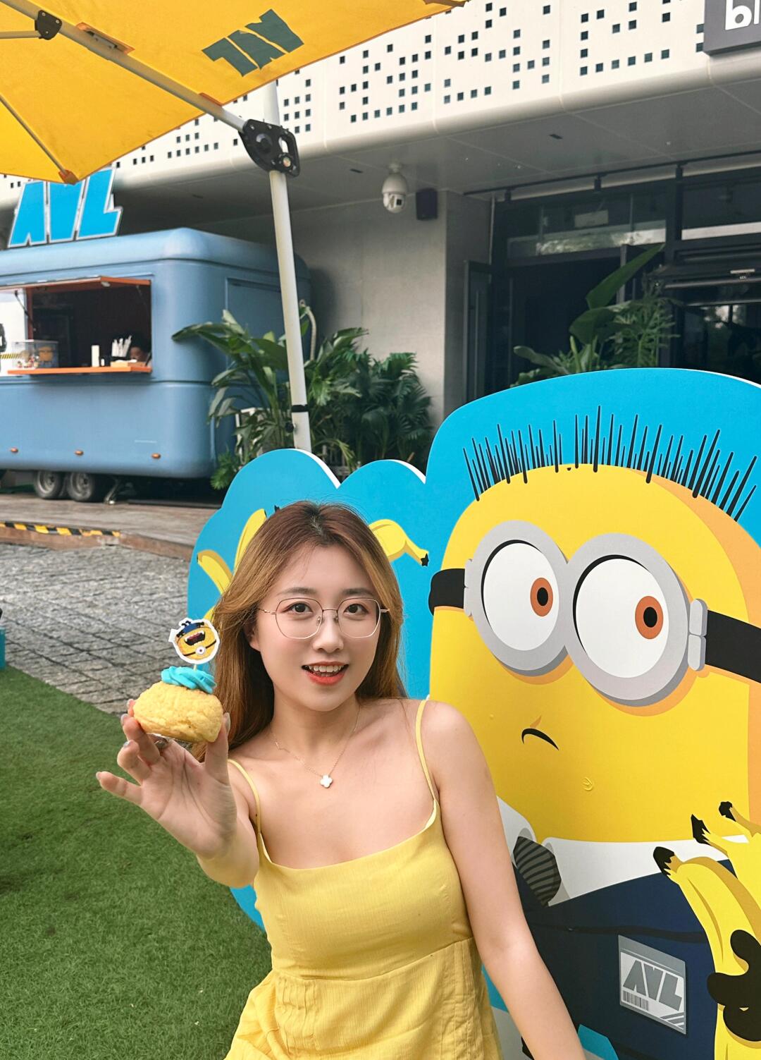 🍌来三里屯偶遇小黄人啦