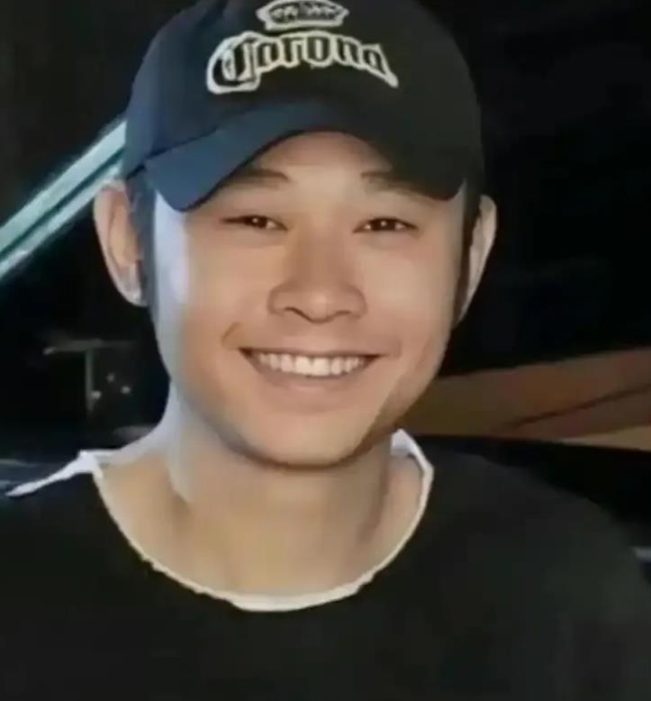 刀郎春晚彩排的视频被发到网上了，如果这样来分析的话，刀郎今年上春晚大概率不会有什