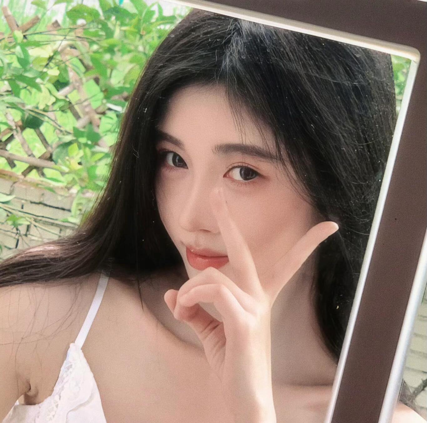 鞠婧祎--一个充满魅力的艺人