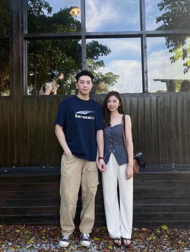 深圳一名女子发现男友竟然不会唱国 歌，怀疑其是间谍，当即将男友举报至相关部门…