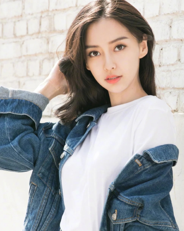 杨颖——魅力四射