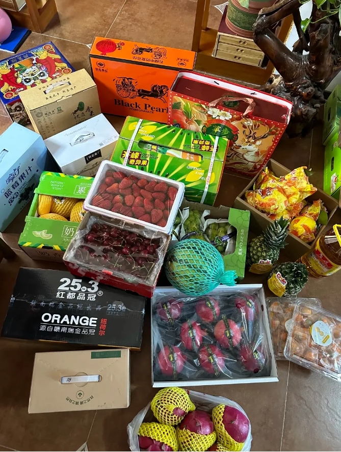 真愁人！我妈今天叫我开车回去，拉东西，不用说我也知道咋回事。
  
每年我妈的那