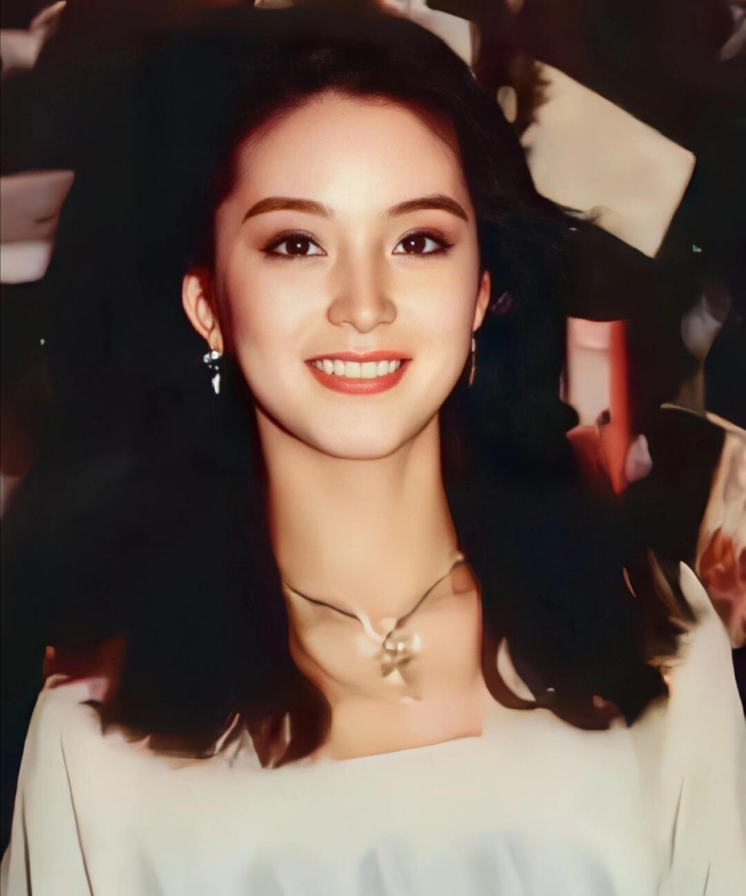 林青霞美的人不乏英气