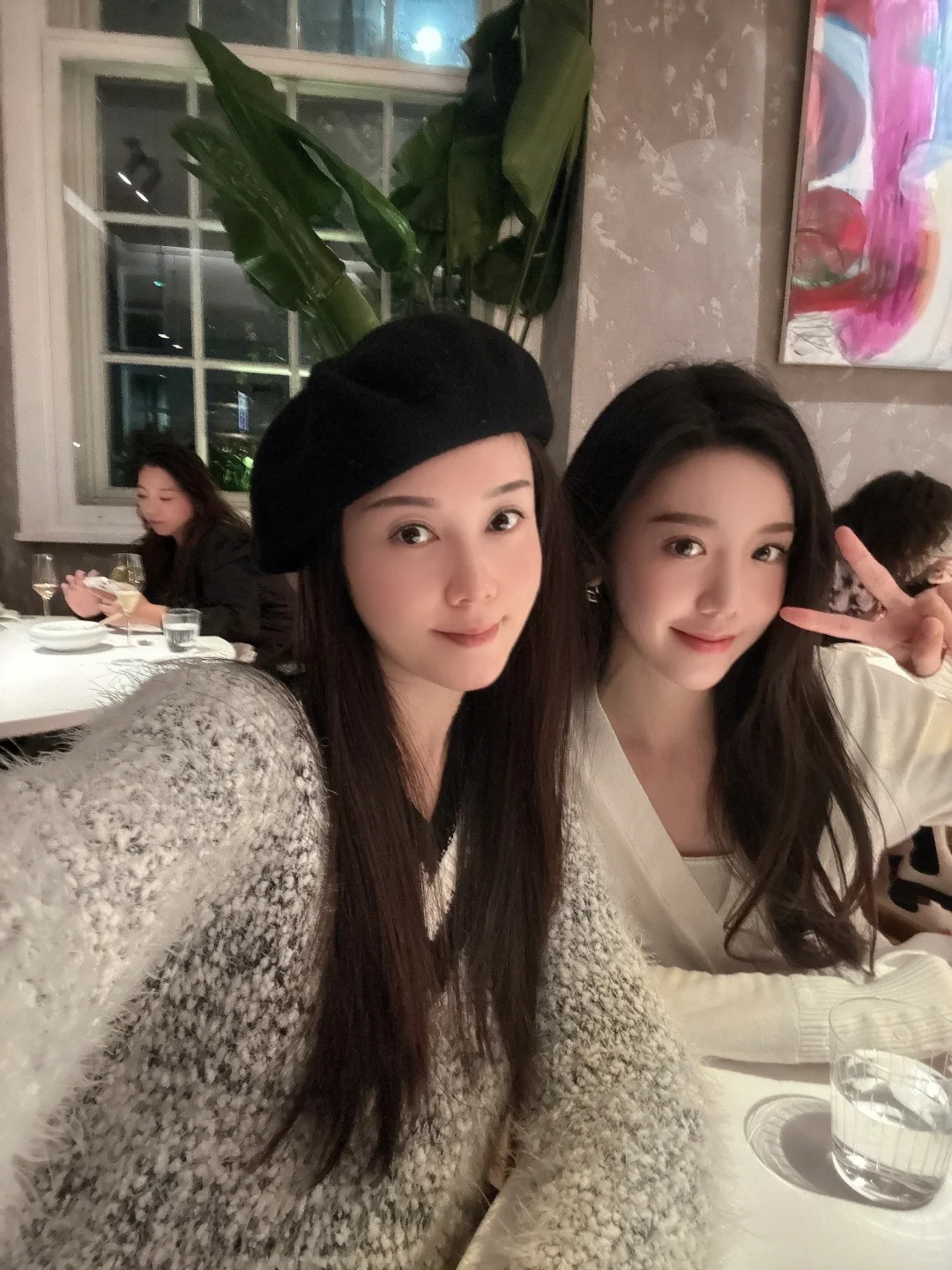 爱人如养花👩🏻‍❤️‍👩🏻最好的花匠是妈妈💕
祝全天下最好的Mommy