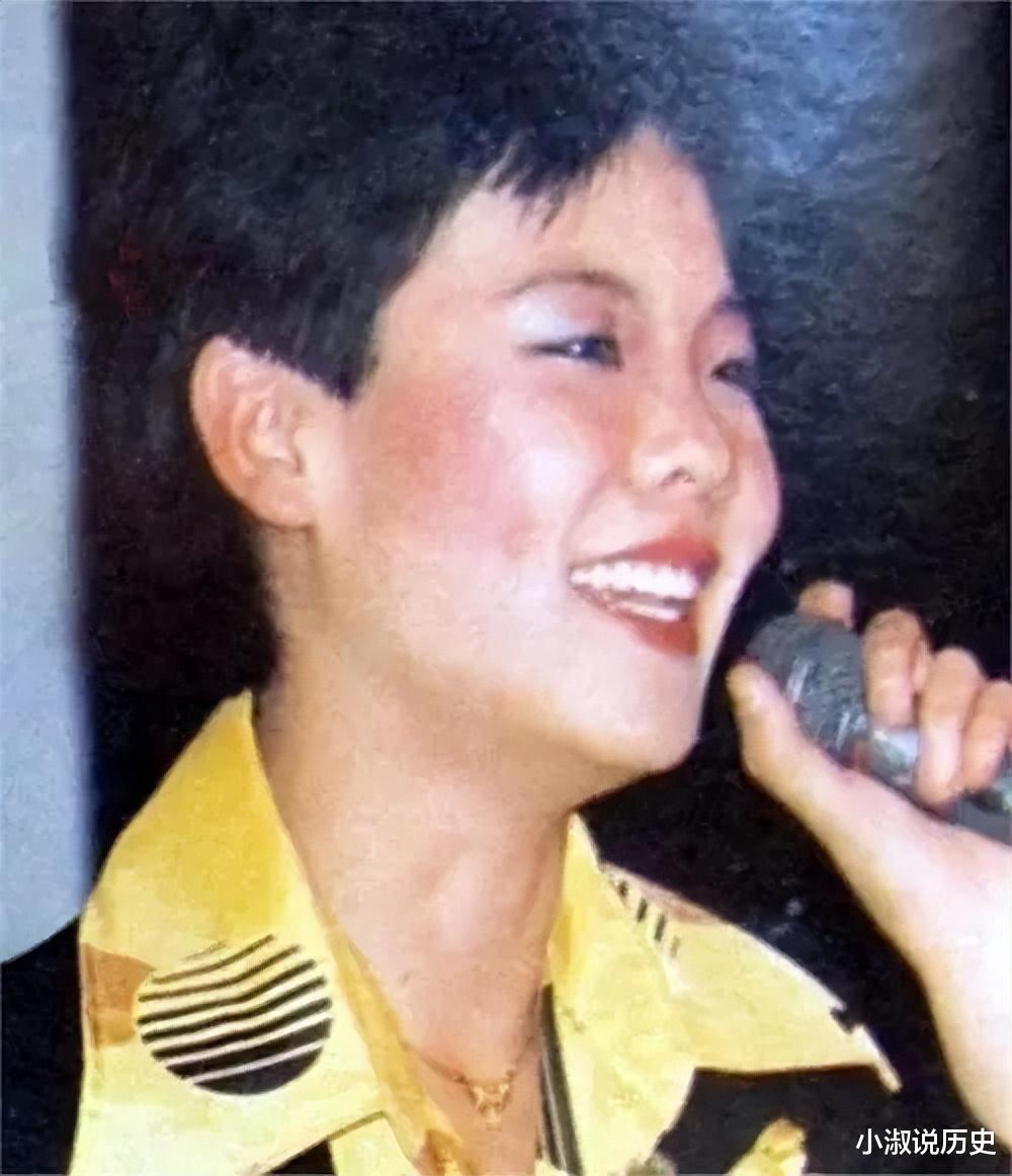 春晚爆红后，她洗完澡从23楼一跃而下，临终时说：妈，我好后悔（微信打字九宫格怎么设置）-第14张图片-九妖电影