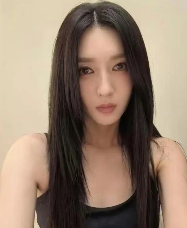 江疏影的近照曝光，如果不说名字，你还能认出她来吗？ 