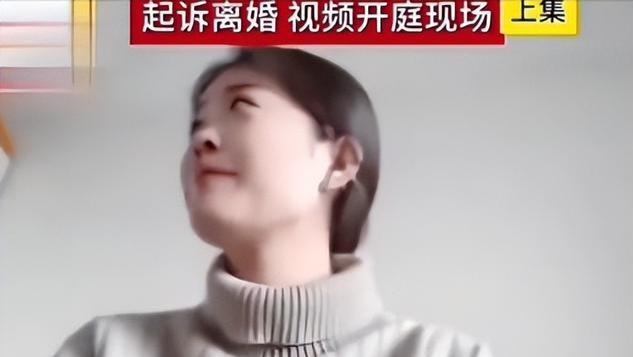燕冬萍彻底笑不出来了，前夫开播礼物满天飞，人也精神帅气了不少