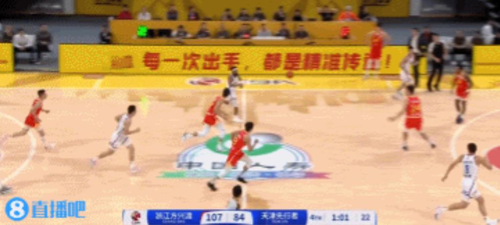 广厦107：86同曦，此战广厦三人必背锅

一人背锅，外援大卫詹姆斯，出场34.