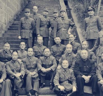 1947年，国民党上将朱绍良担任重庆绥靖公署主任，他酷好烟酒，酒非法国白兰地不饮