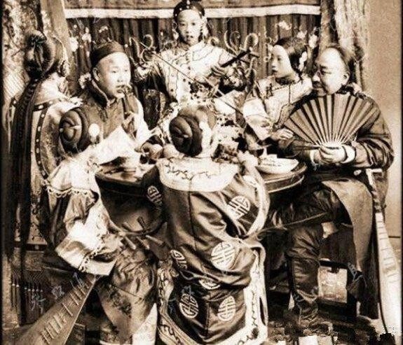 晚清时期的贵族生活都十分奢靡