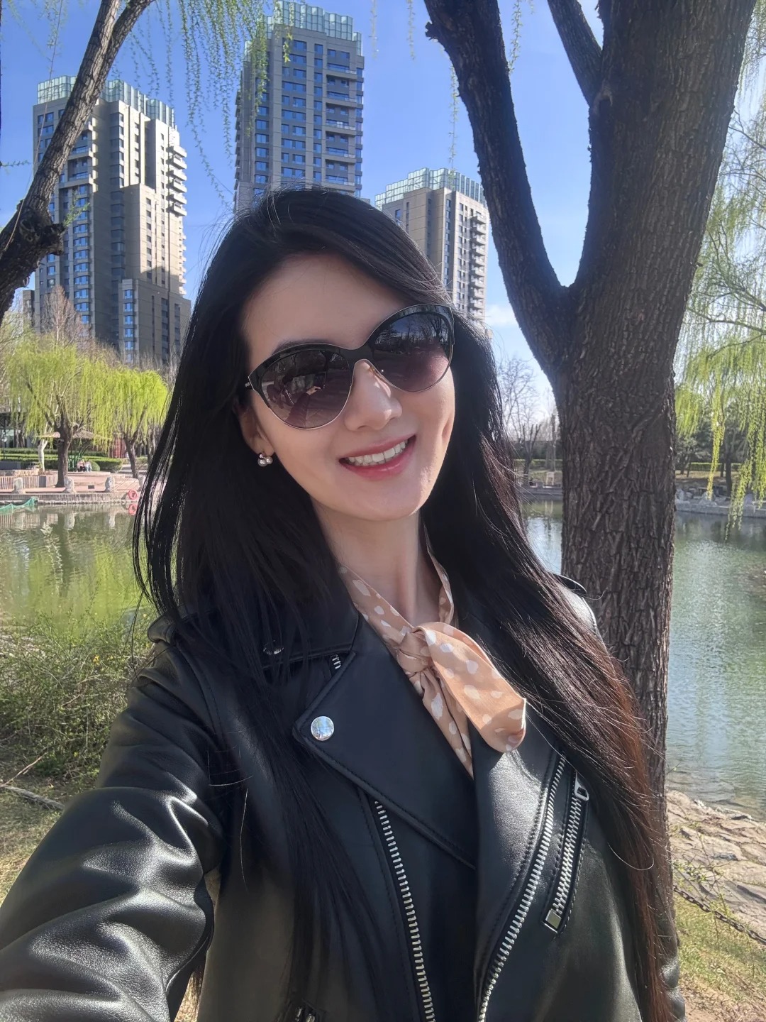 五行缺木，所以特喜欢树
🌈之前自己测算五行，
提示说我五行缺木。
可能我五行缺