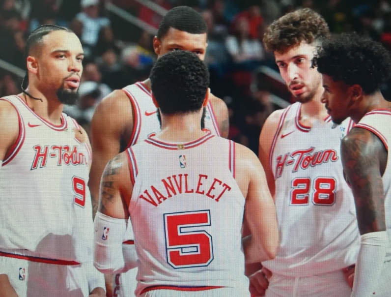 如果火箭开天眼，当年留下篮网的阿伦，2021年第二顺位选择莫布利，2022年第三