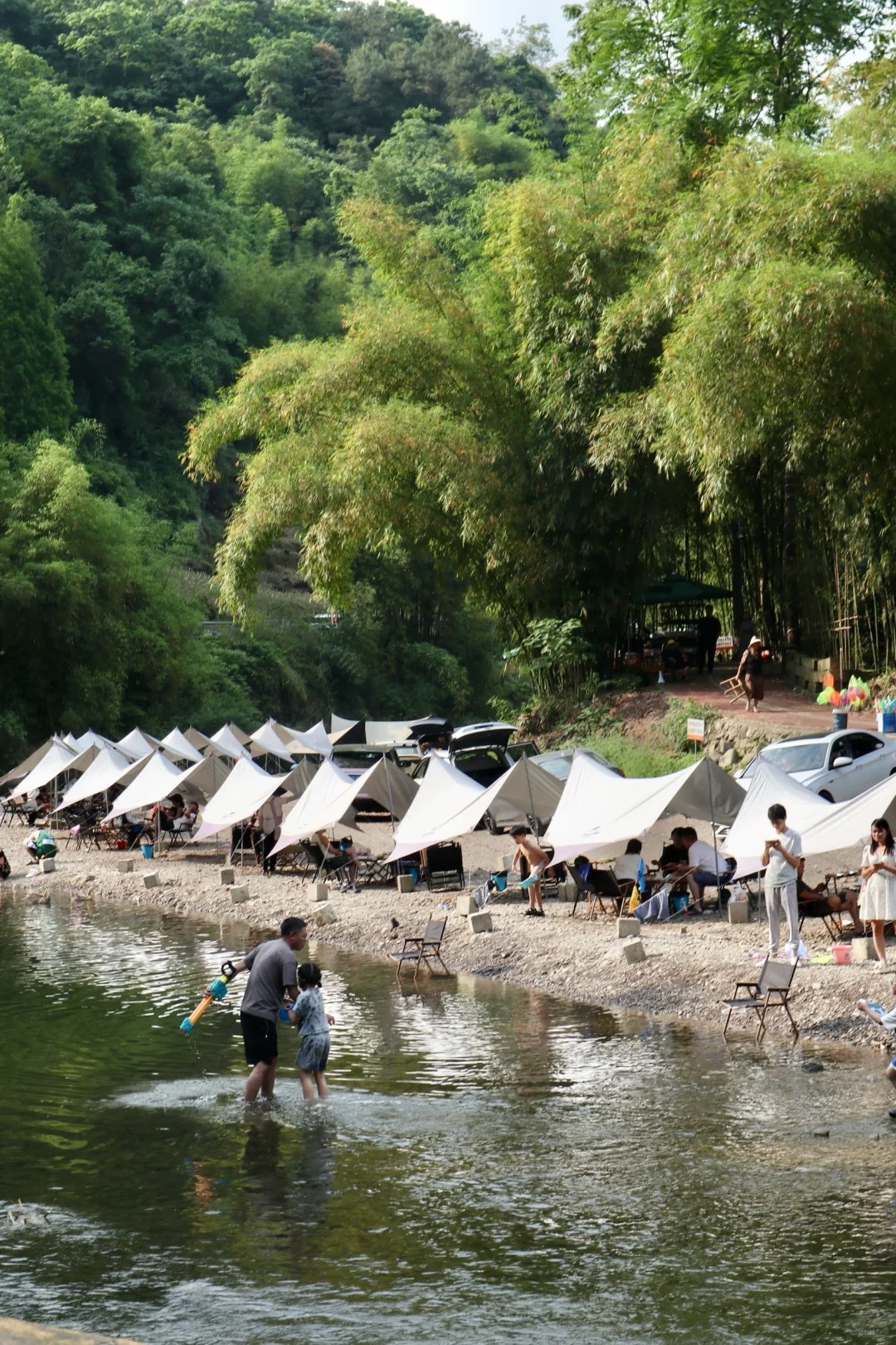 彭州，是成都人的马尔代夫，chill的一塌糊涂
🏕发现一个不用带装备露营，可吃