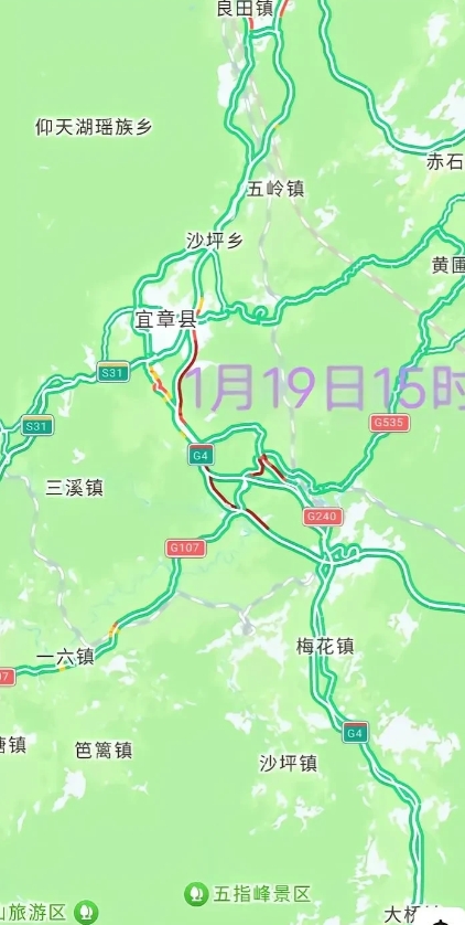 二广，广连已经够堵了，许广新开通的也堵成狗，根本没办法走，根据个人经验，堵车到服