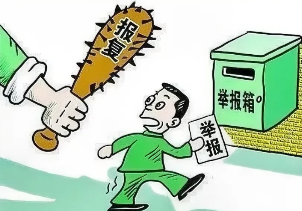 湖南，一男子拟任某局副局长，岂料在公示期间，一小伙举报男子品德问题，导致任命暂缓