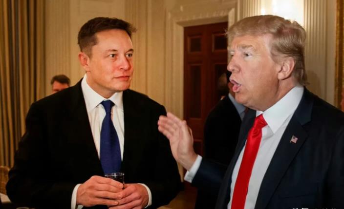 大加赞赏！特朗普在美国密歇根州的集会演讲上大赞美国富豪马斯克，特朗普称，马斯克的