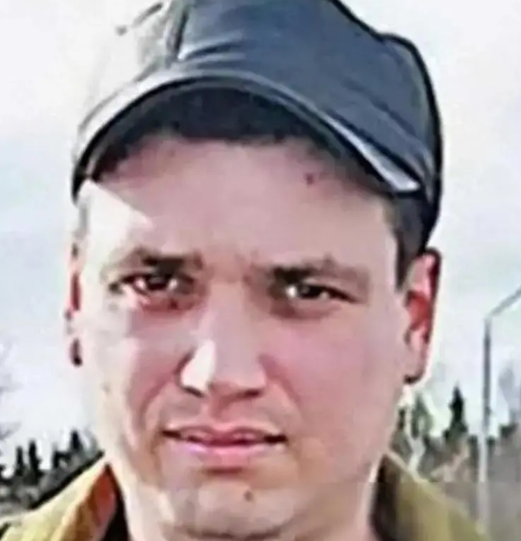 2009年，俄罗斯男子被医生确诊肺癌，可当医生打开他的胸腔，切下肺部患癌组织的时
