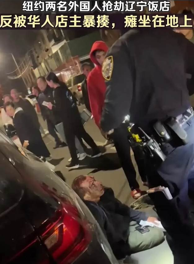很不幸被我预言中了，老外零元购辽宁饭店被反揍这件事朝着荒诞剧的方向发展了。昨天在