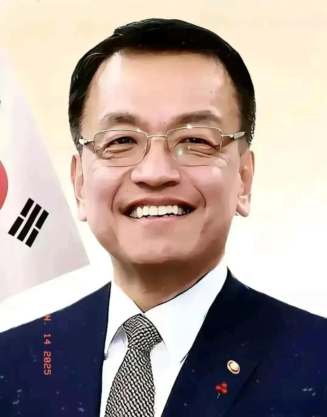 快讯！快讯！
总统代理人崔相穆icon于1月13日下达抓捕尹锡悦icon总统的命