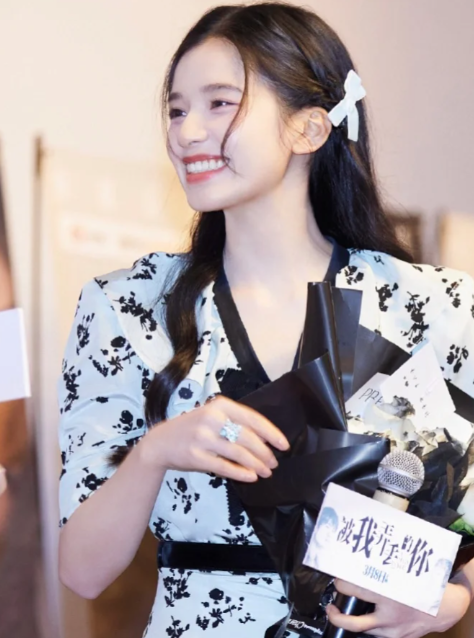 张婧仪每一次出现惊艳到我