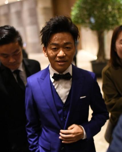 王宝强200亿票房背后的跨国家庭思考
最近，王宝强票房突破200亿的新闻刷屏了。