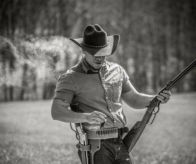 怀亚特・厄普 牧场枪战维护法律尊严