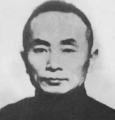 陈果夫去台湾后，厄运便伴他左右。1950年7月中旬，蒋介石下令免去陈果夫财务委员