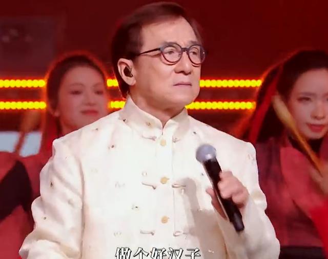 大湾区这一夜“港娱”没死，难听、跑调，内娱偶像明星们输得彻底（大湾区有哪些明星演出过）-第9张图片-九妖电影