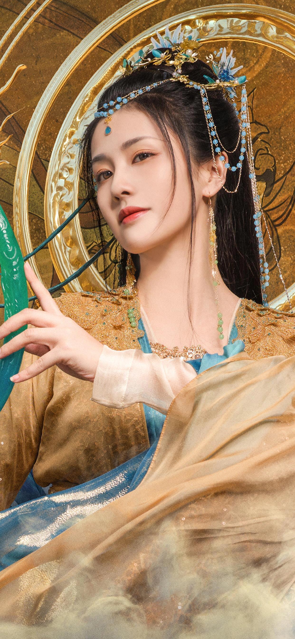 白鹿更喜欢古装造型