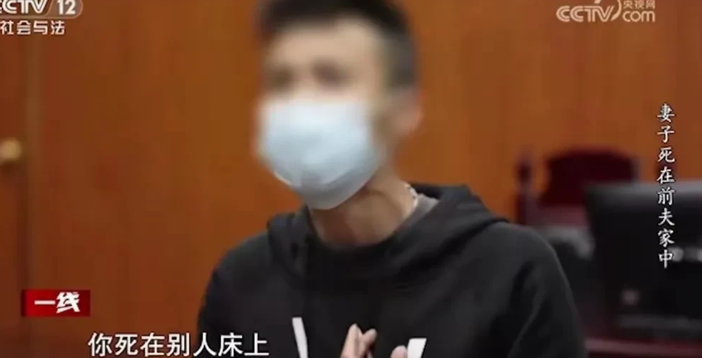 重庆，男子的妻子怀孕查出感染aizi病后流产，夫妻因此产生隔阂，两人吵架后妻子离